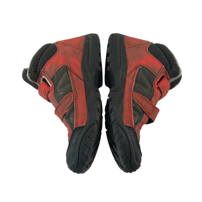 Quechua size UK 11.5c (jr) orange hiking trainer