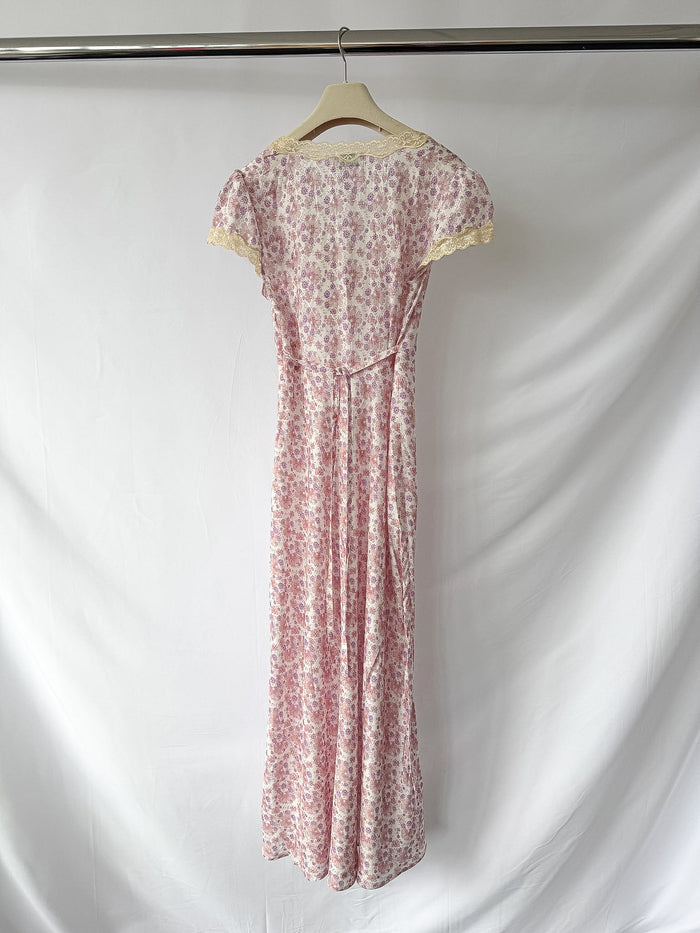 Rixo London Clarice Rose Detail Daisies Print Lilac Midi Dress