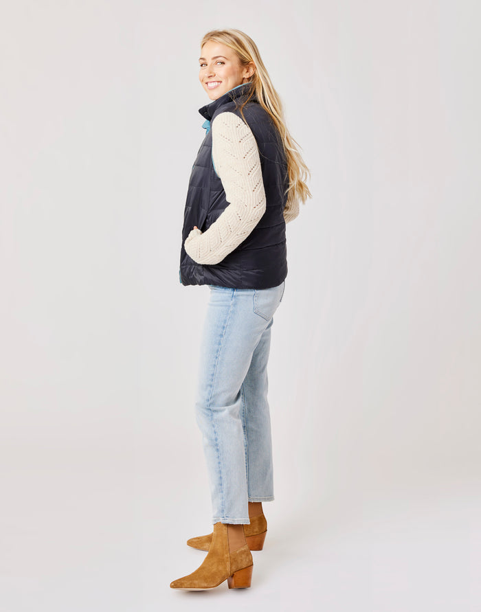 Silverton Reversible Down Vest: Hydro/Black -FINAL SALE