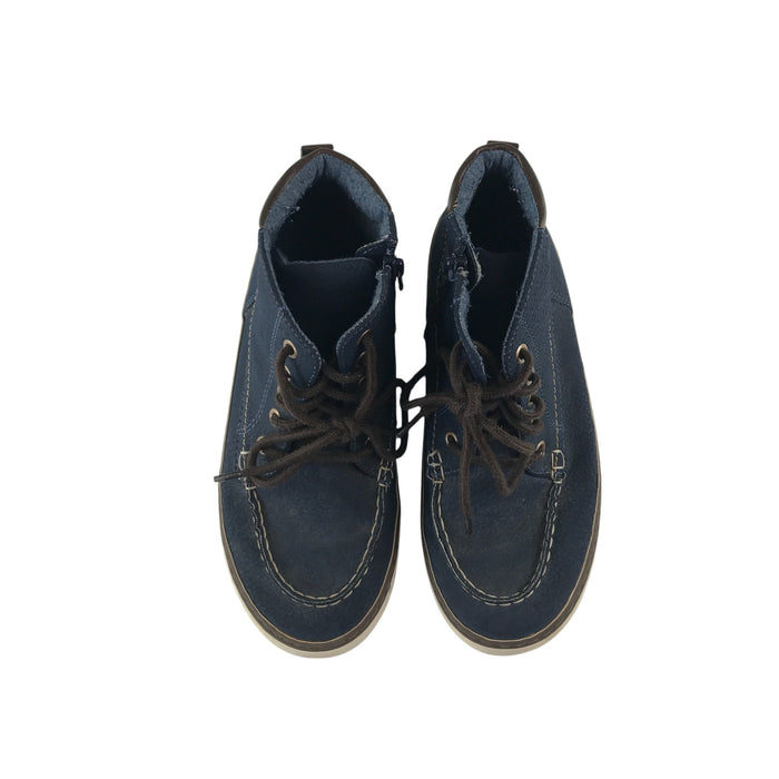 Size UK 2 navy trainers