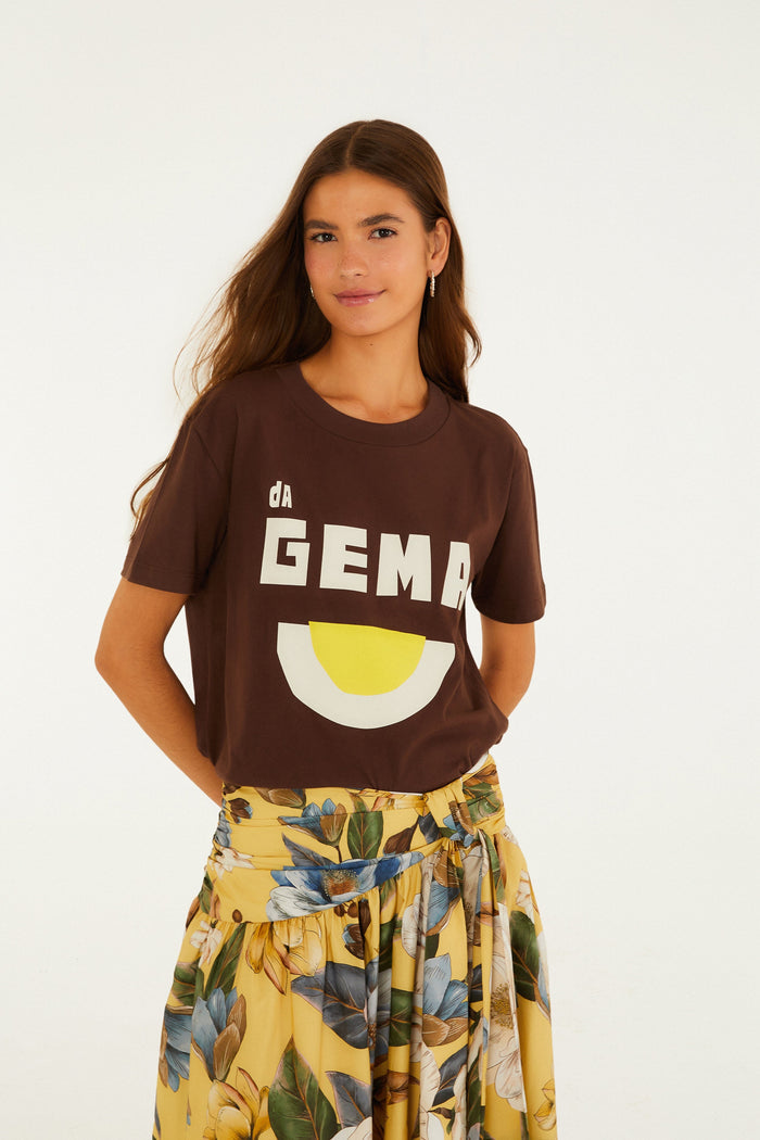 T-SHIRT FIT DA GEMA MARROM