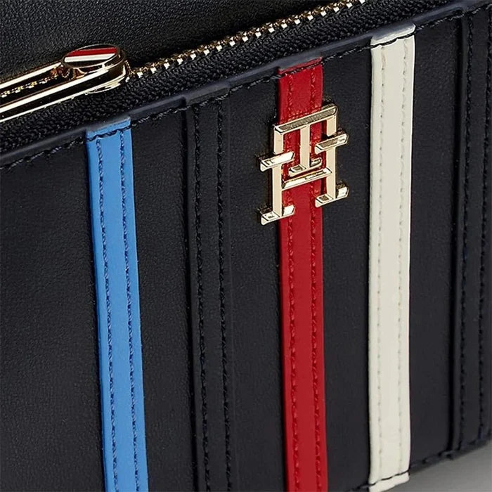 Tommy Hilfiger Iconic Camera Bag Corp - NAVY - TB52 - Runner