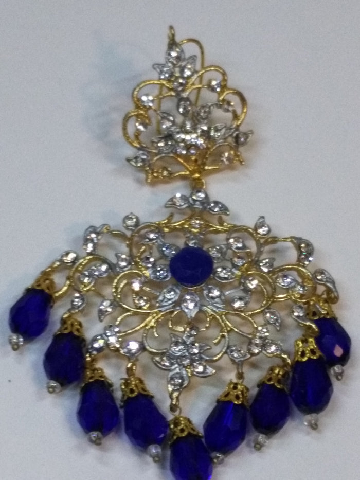 WHITE ROYAL STYLE EARRINGS FOR ROYAL PEOPLE - NATASHAHS