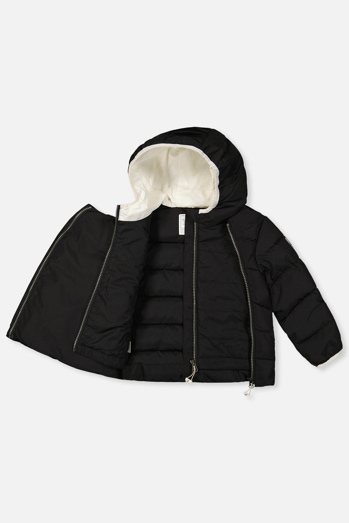 Deux par Deux winter jacket adapted for car seats, black, unzipped to show the lining and faux fur-lined hood