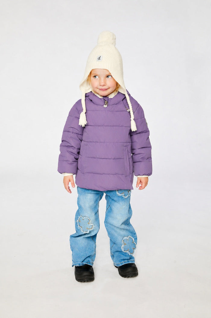 Child wearing the Deux par Deux violet car seat winter jacket, front view
