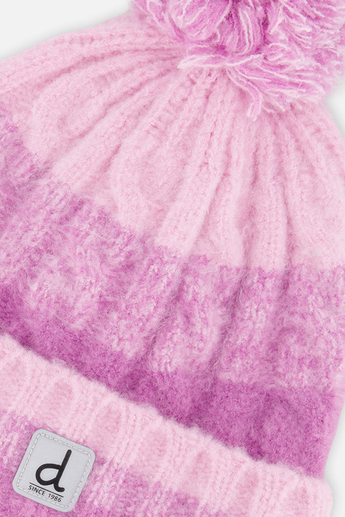 Deux par Deux kids' cable-knit cuffed pompom hat in pinkish violet – alternate view