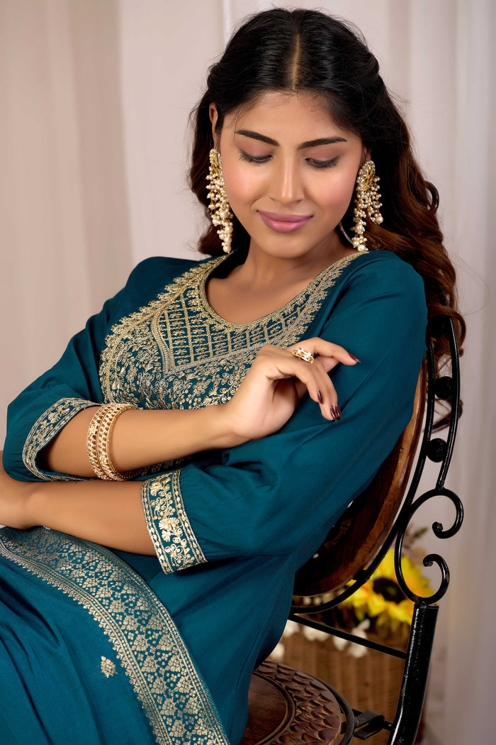 Women Teal Embroidered Kurta Set With Dupatta