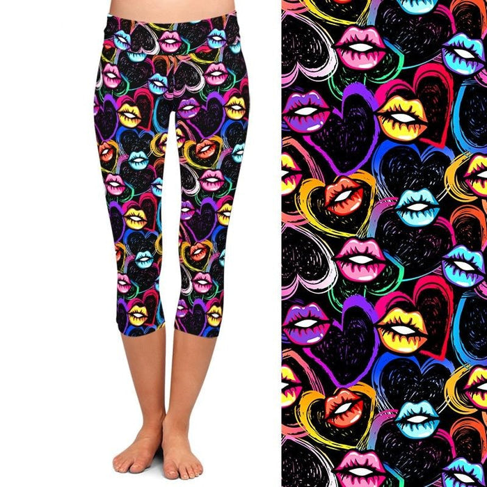 Womens HOT LIPS Printed Capri Leggings